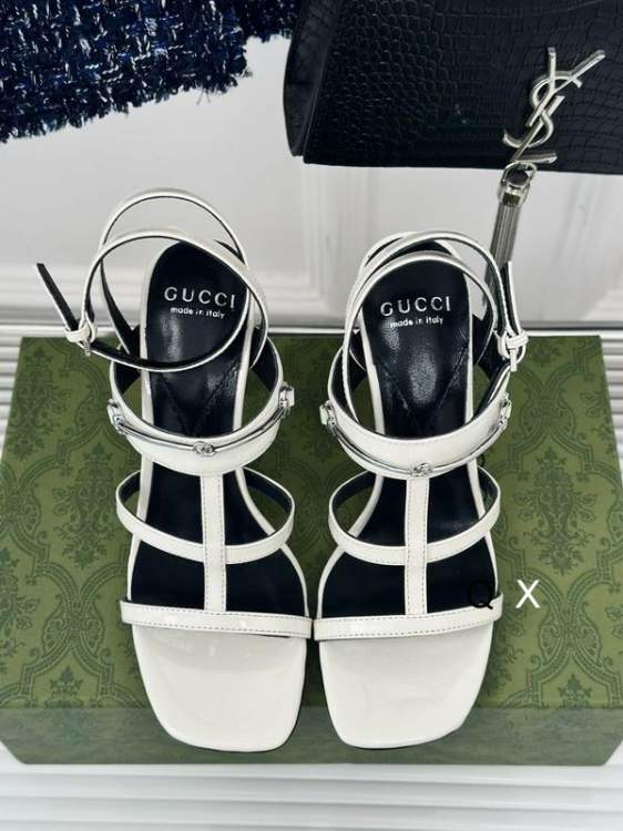 Picture of Gucci Shoes _SKUGuccisz35-4096927.5CMJX035